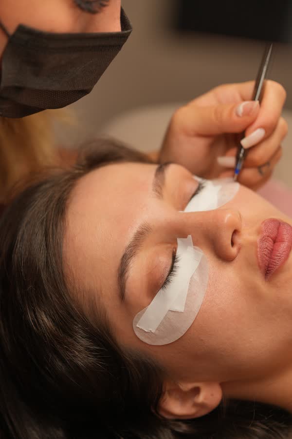 Luma Beaute Serdivan protez tırnak ve güzellik stüdyosu