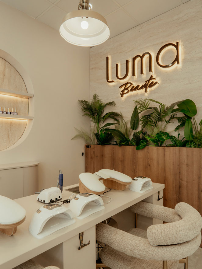 Luma Beaute - Protez Tırnak İzmit, Nail Art, İpek Kirpik, Kaş Laminasyonu ve Kalıcı Makyaj Hizmetleri